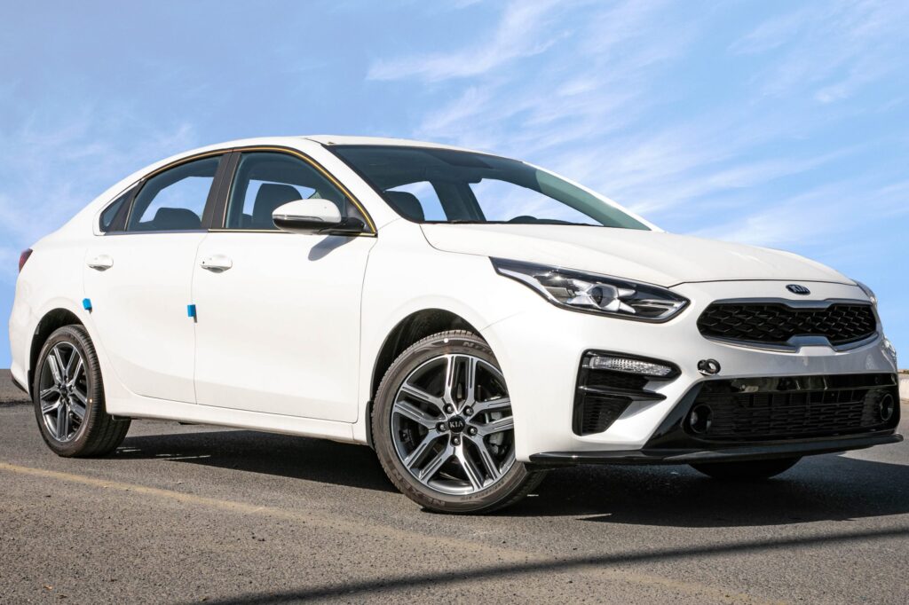 KIA Cerato 1.6L EX Sedan Rental Car